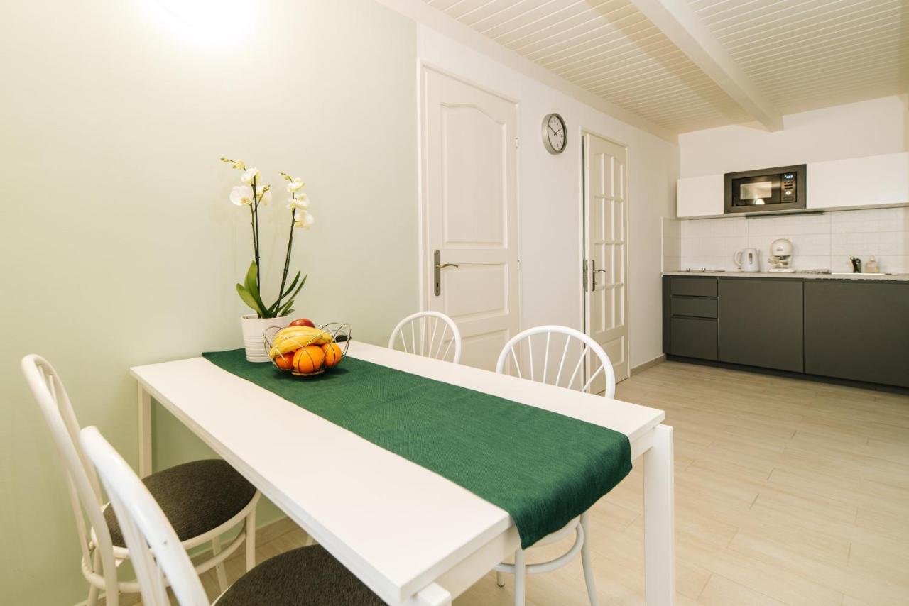 Topaz Apartmanhazak Balatongyörök 외부 사진