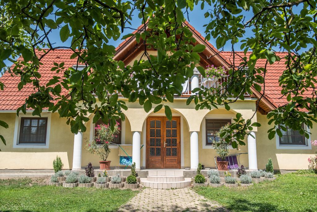 Topaz Apartmanhazak Balatongyörök 외부 사진
